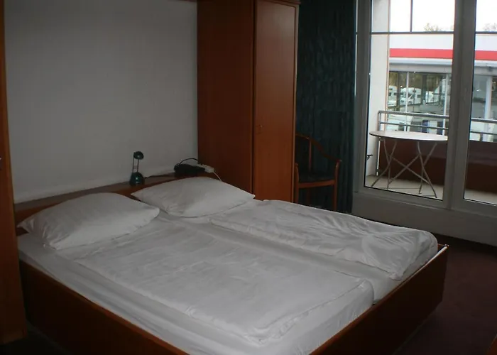 Bittscheidt's Stadthotel Konukevi 2*